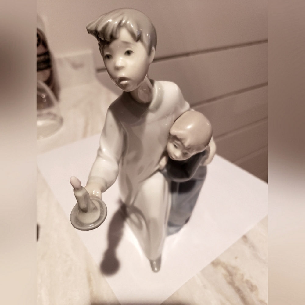 Lladro figurine